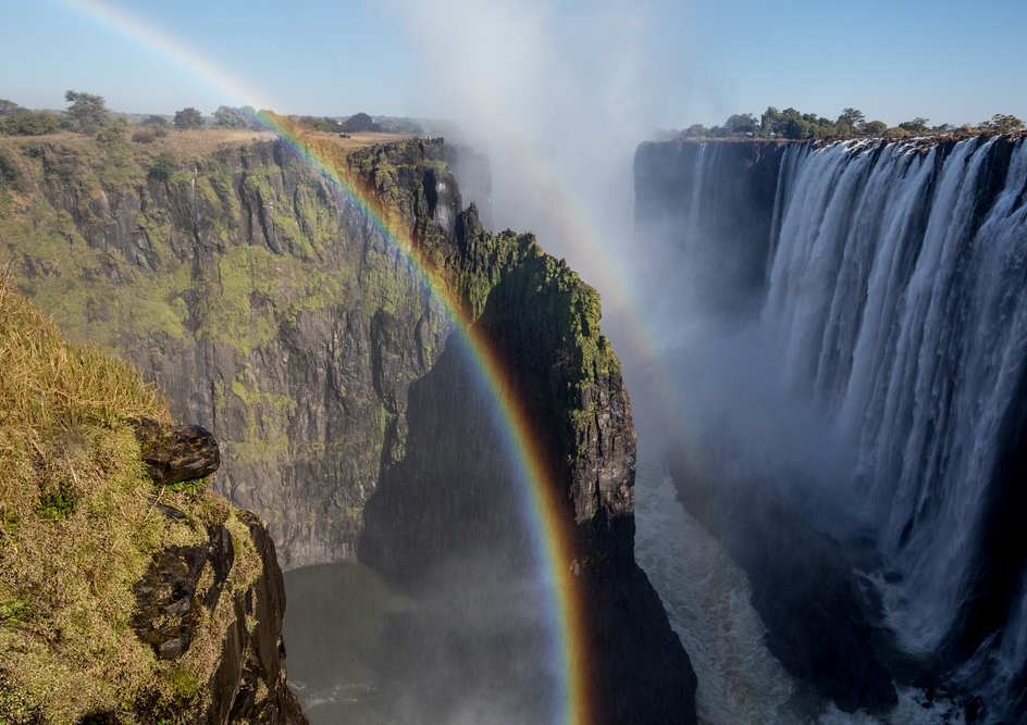 The Seven Natural Wonders of the World are made up of remarkable sights from around the world.